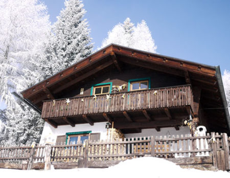Skiurlaub Mit Kindern Guenstig In Der Ausspannalm Hütte