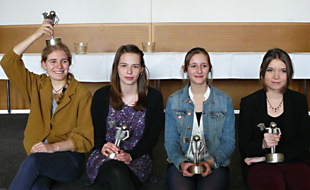 Theo Preisträgerinnen 2012, U.a. Anile Tmava Mit „Meine Geschichte“  // Himbeer