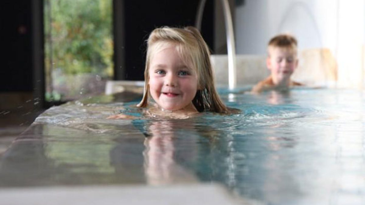 Familienurlaub In Bad Steben: Wasserspaß Mit Kindern In Der Therme // Himbeer