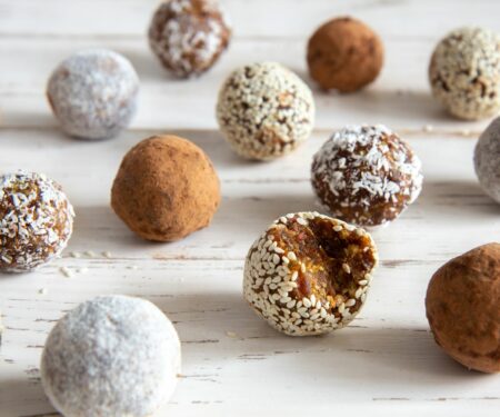 Rezept Für Energy Balls Bzw. Stillkugeln // Himbeer