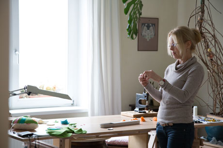 Etsy-Petiti-Panda–c–Franziska-Russo-HIMBEER-9 Hinter den Kulissen von Etsy: Atelierbesuch bei Kerstin Bauer von Petiti Panda, die wunderbare Stofftiere für Kinder produziert | HIMBEER Magazin