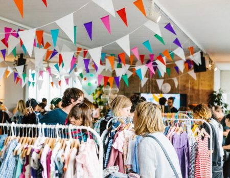 Mini Bazaar im Aufbau Haus | berlinmitkind.de
