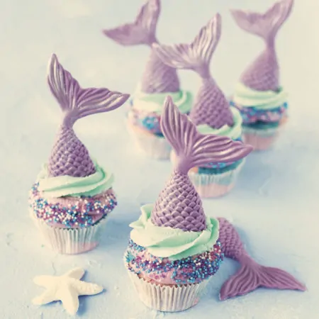 Meerjungfau Cupcakes // Himbeer