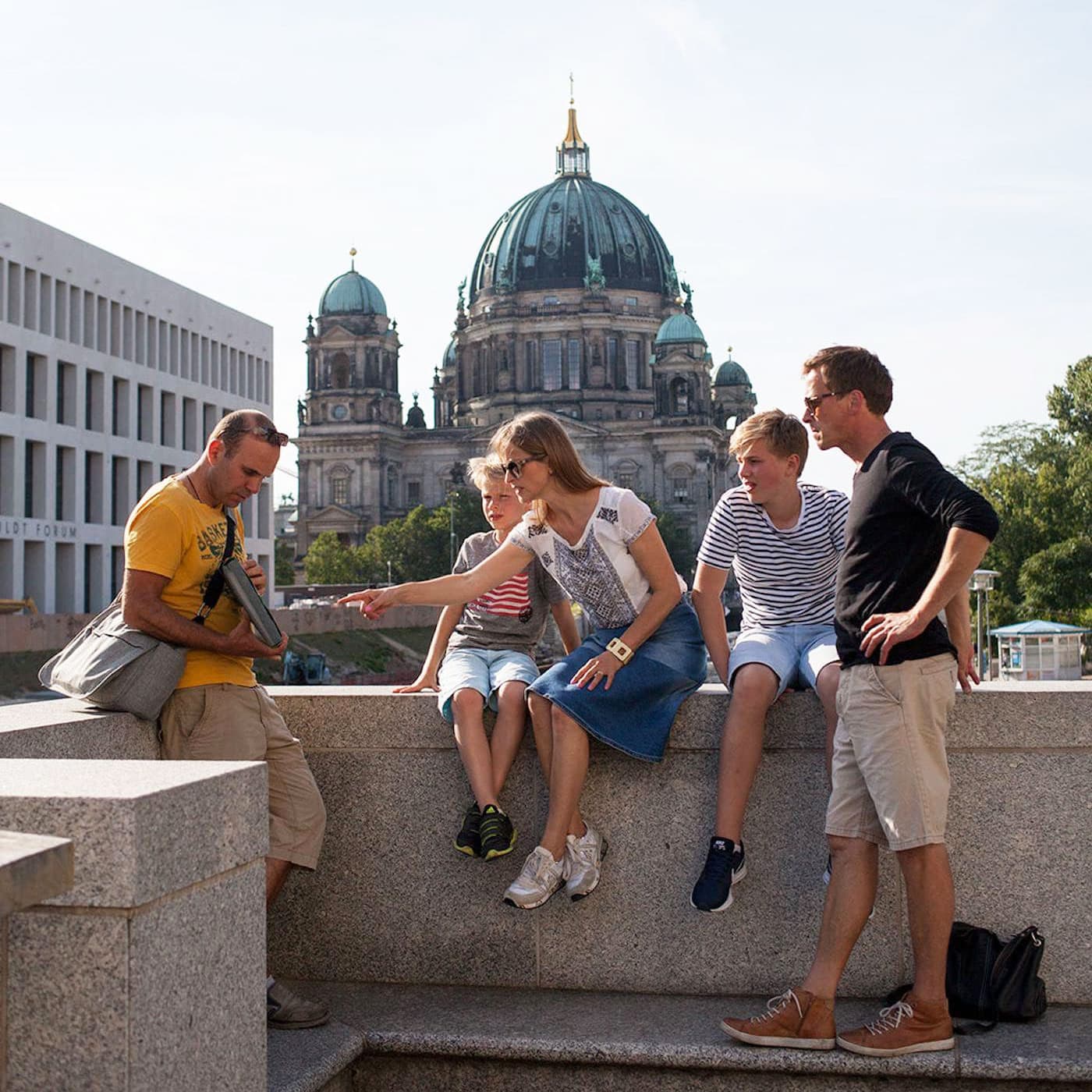 Kinderfreundliche Stadtführungen durch Berlin: drei Touren // HIMBEER