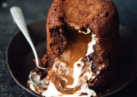 Schokoladiges Lavaküchlein Frisch Aus Dem Ofen // Himbeer