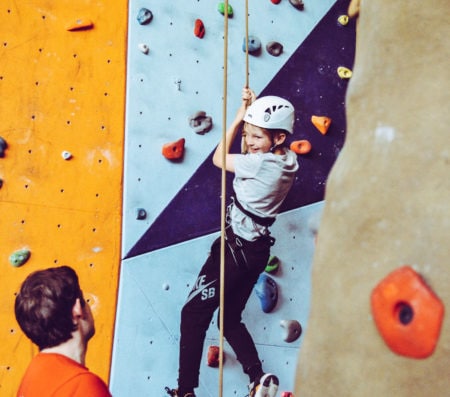 Kinderfreundliche Indoor-Kletterhallen In Berlin // Himbeer
