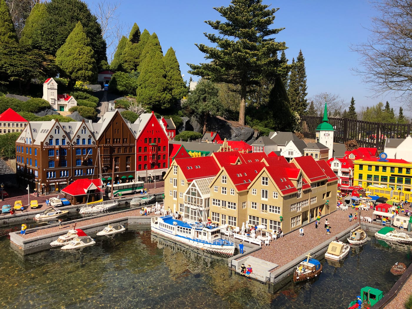 Legoland Billund in Dänemark mit Kindern // HIMBEER