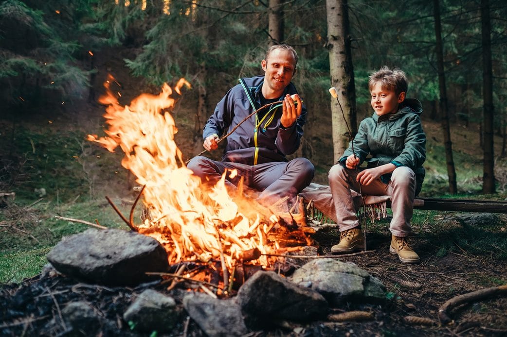 Abenteuer im Wohnmobil: 5 Gründe für Camping mit Kindern // HIMBEER