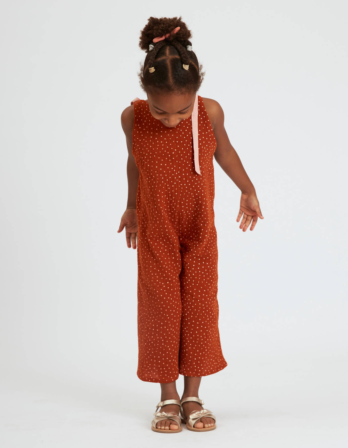 Luftiger Jumpsuit für den Sommer Nähen für Kinder // HIMBEER