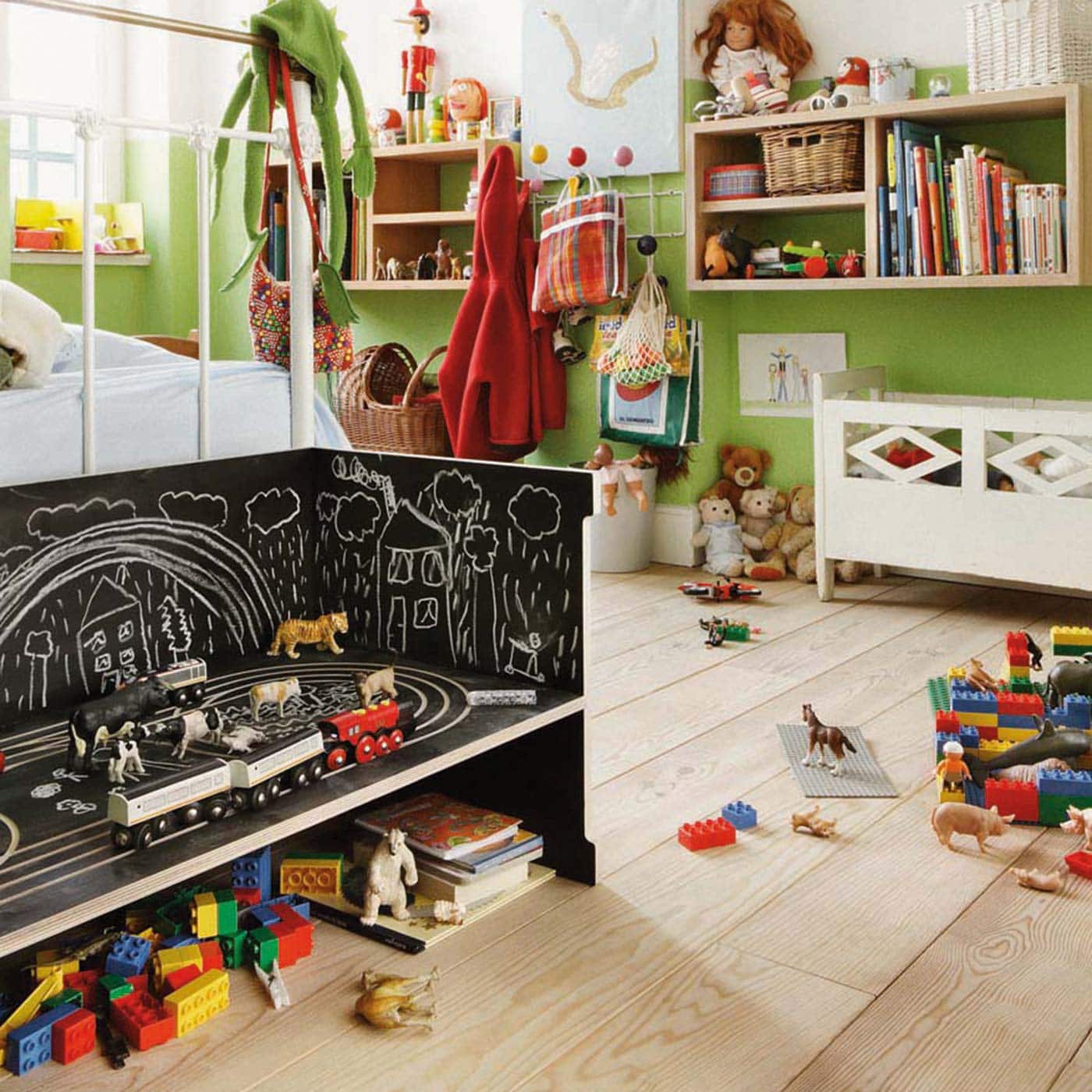 Lieblingssachen fürs Kinderzimmer: Spielmöbel TschTschu von magazin.com // HIMBEER