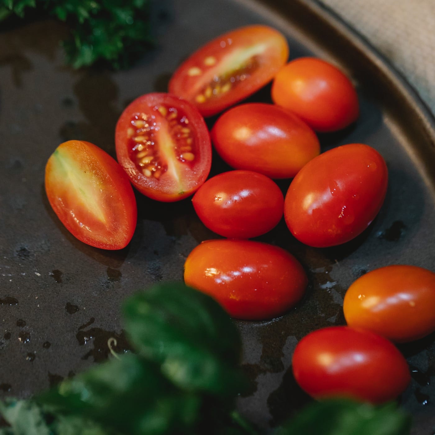 Rezept mit Tomaten: Gnocchi Caprese // HIMBEER