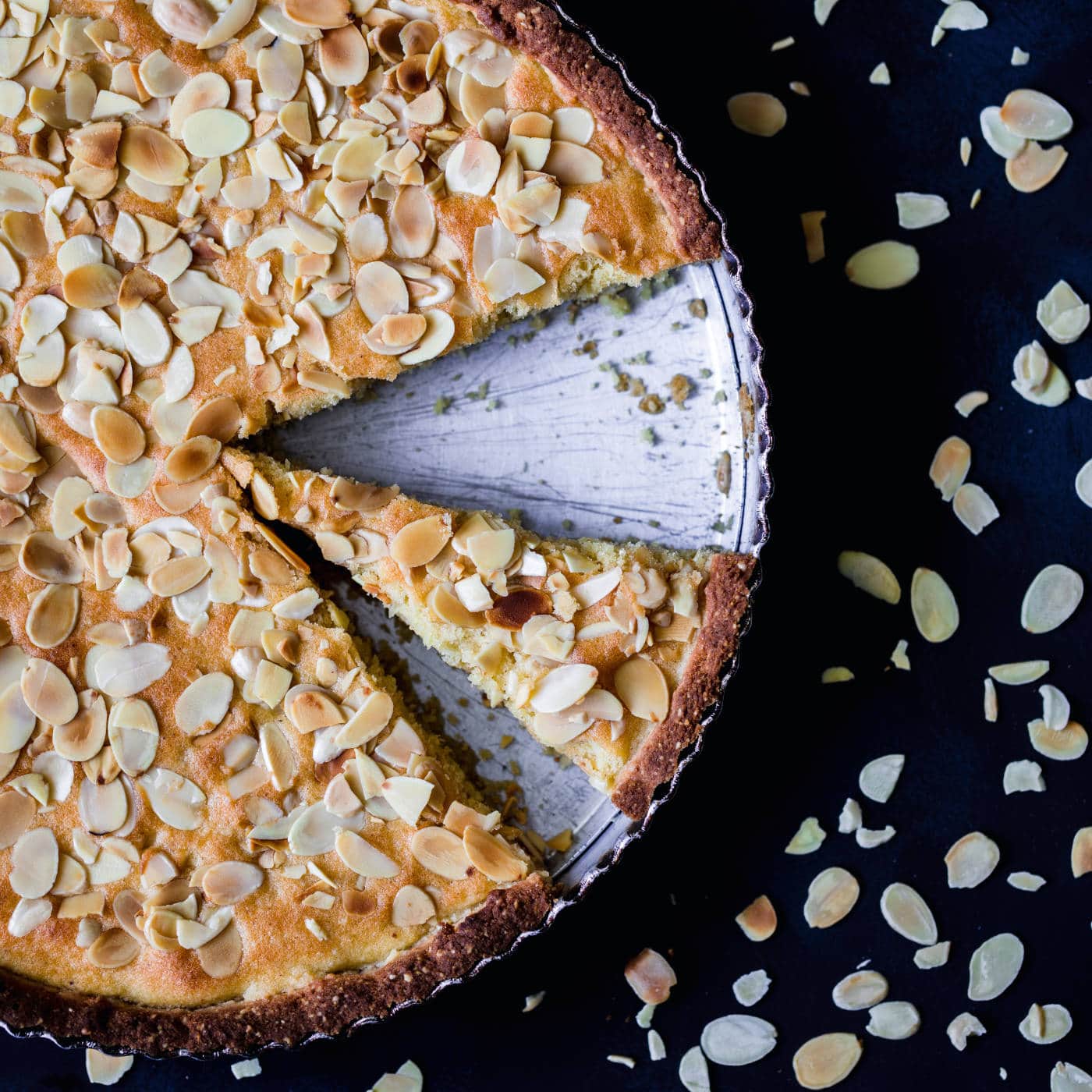 Köstliche Mandeltarte mit Kindern backen // HIMBEER