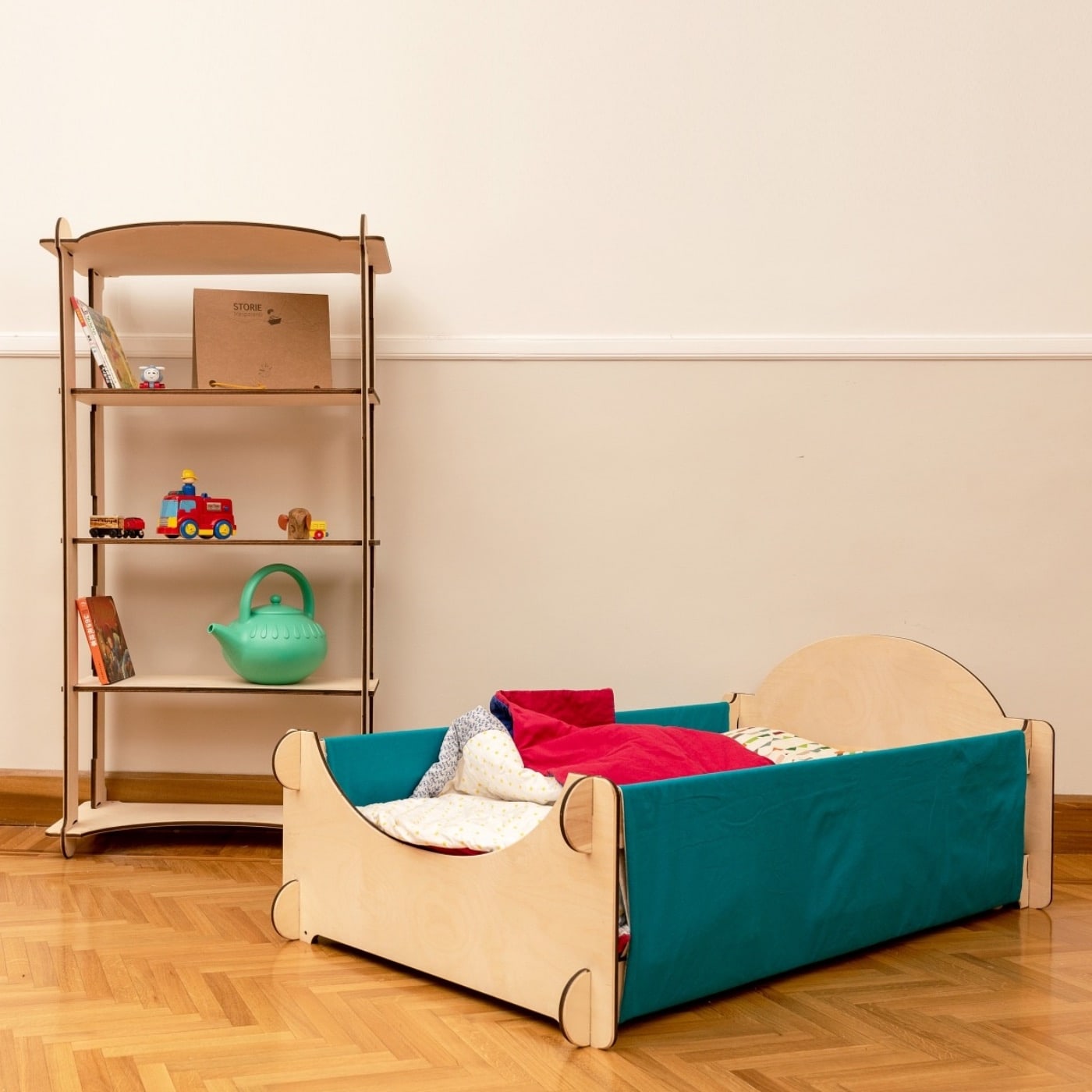 Tipp für Kindermöbel: Mitwachsendes Kinderbett // HIMBEER