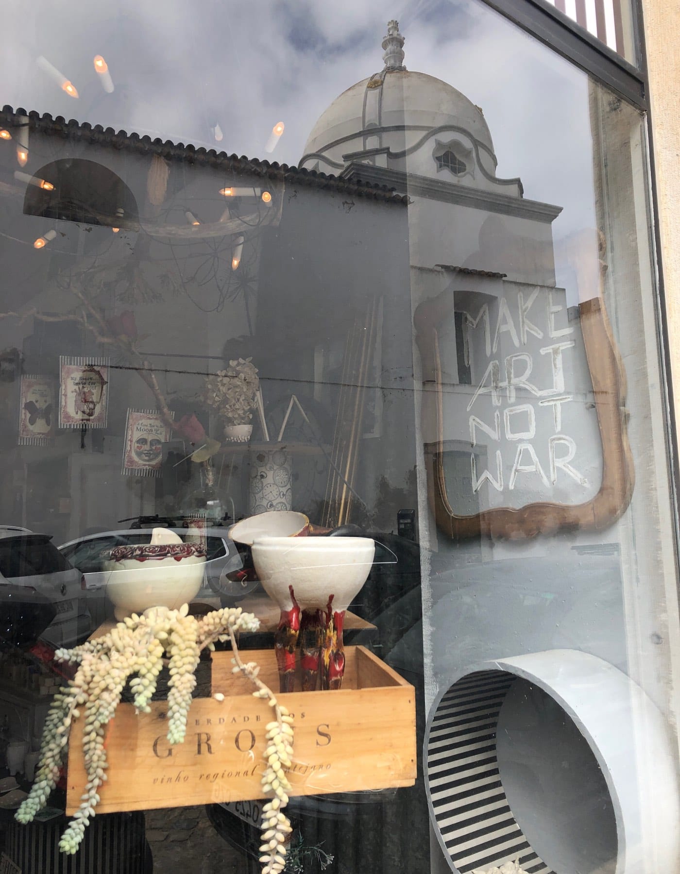 Schaufenster In Olhao In Portugal // Himbeer