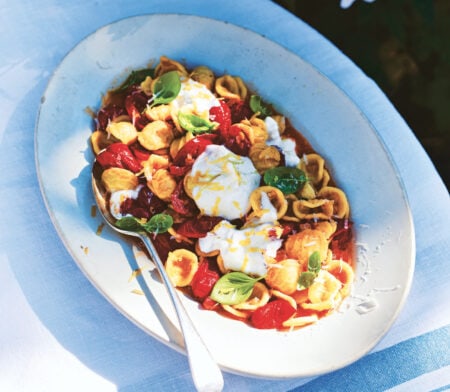 Orecchiette Mit Tomaten Und Zitronenburrata // Himbeer