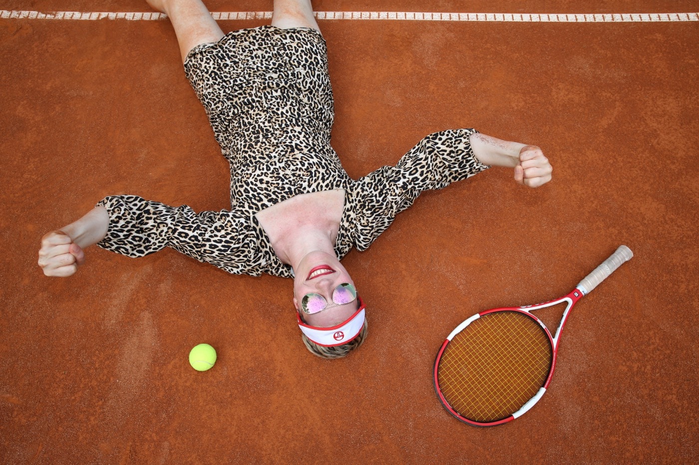 Tennis, Tanzperformance In Den Sophiensälen Am Vierten Septemberwochenende // Himbeer