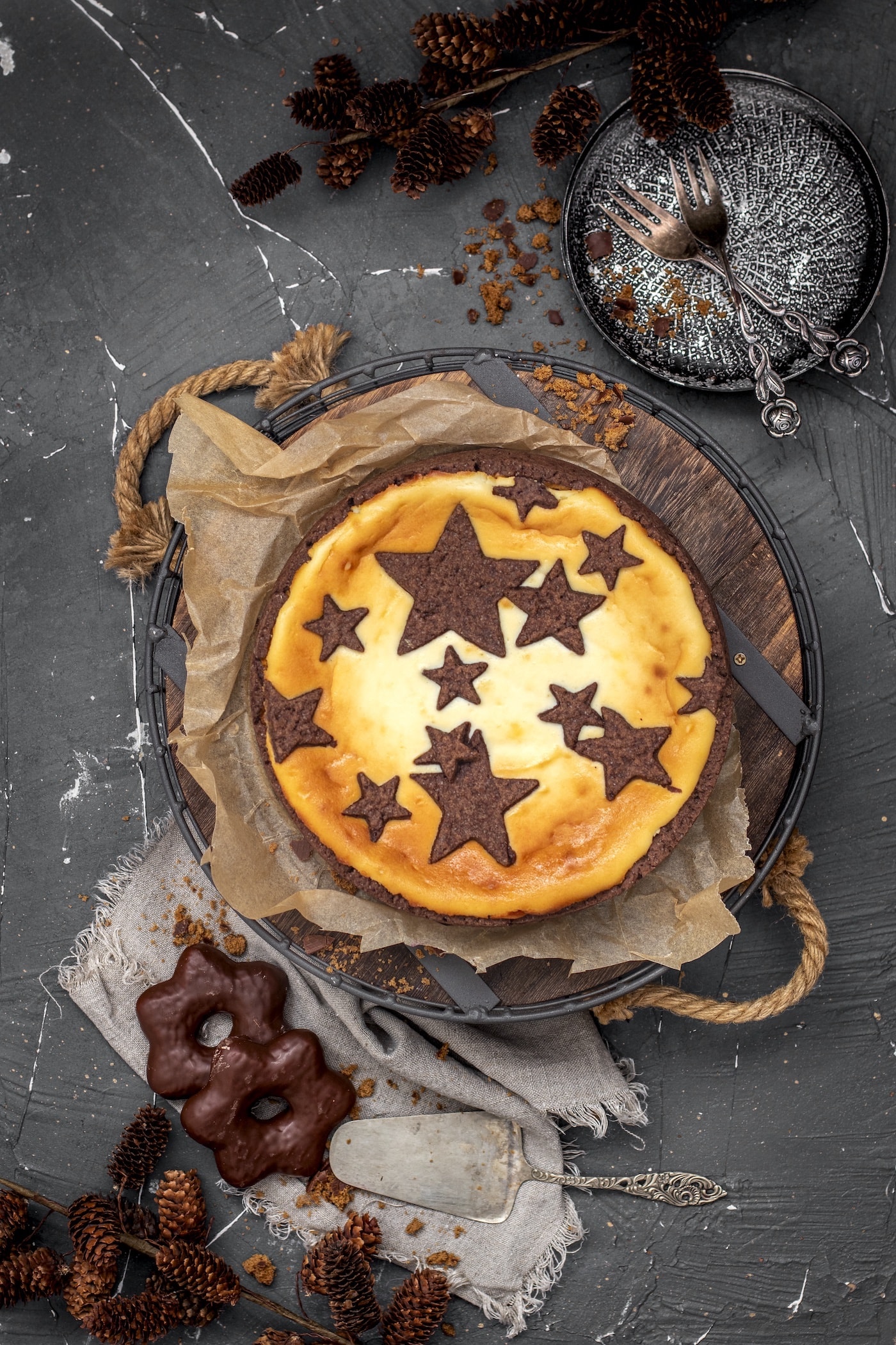 Zupfkuchen mit Sternenmuster – Weihnachtsrezept // HIMBEER