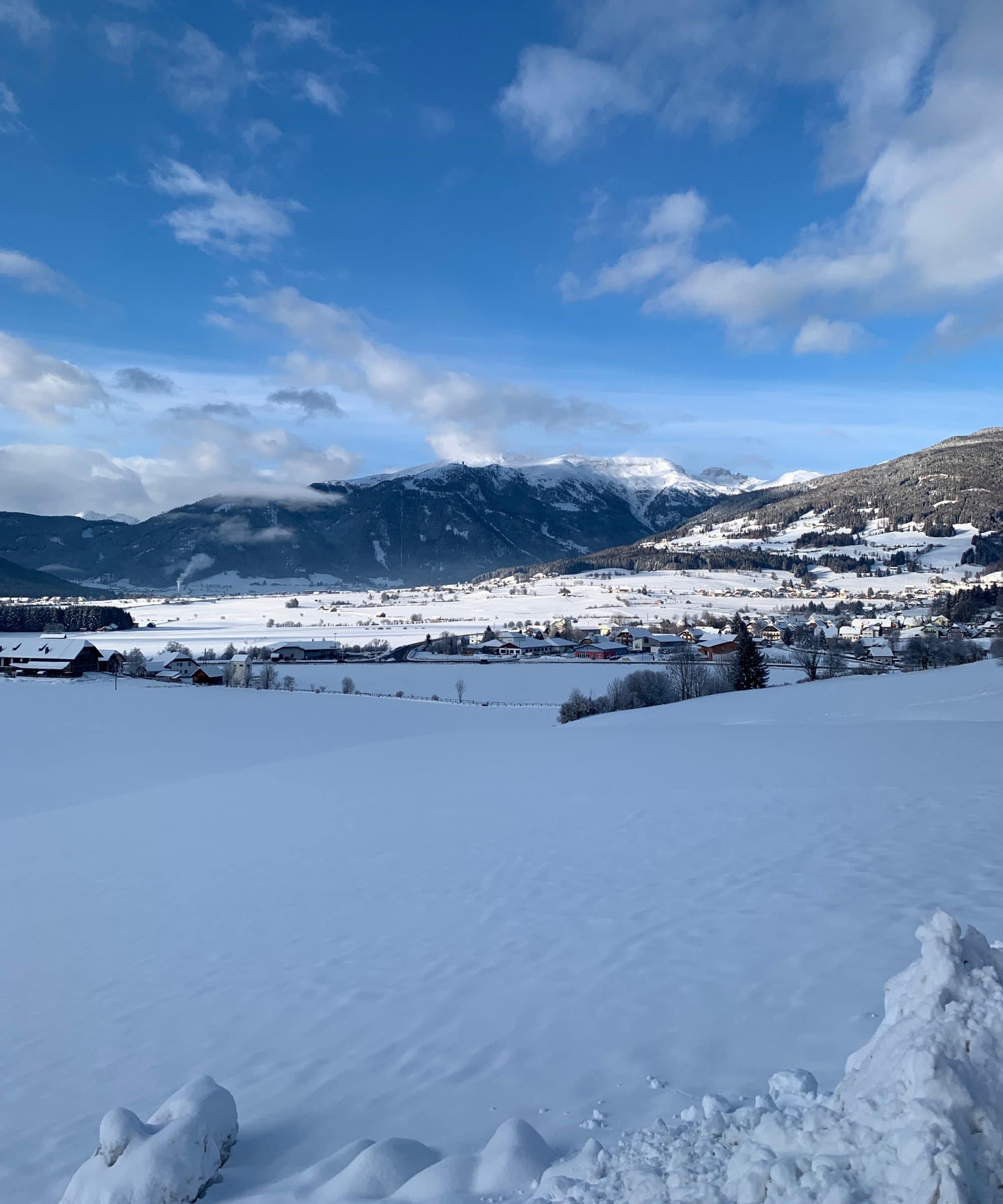 Winter Im Salzburger Land: Haus Weigt – Familienfreundliche Unterkunft In Österreich // Himbeer