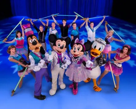 Disney On Ice „Heldenhafte Abenteuer“ Im Velodrom Berlin // Himbeer