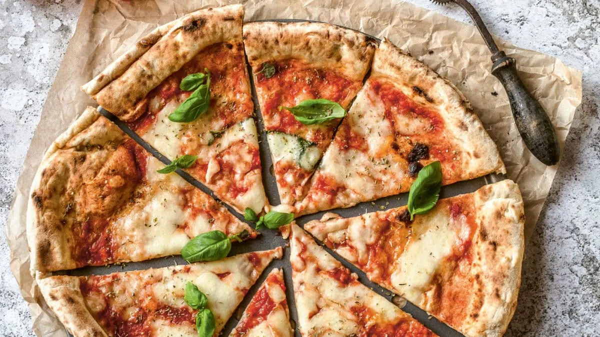 Pizza Margherita Für Die Familie Backen // Himbeer