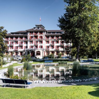 Urlaubstipp Für Familien Von Good Travel: Sommer Im Kurhaus Bergün In Graubünden, Schweiz // Himbeer