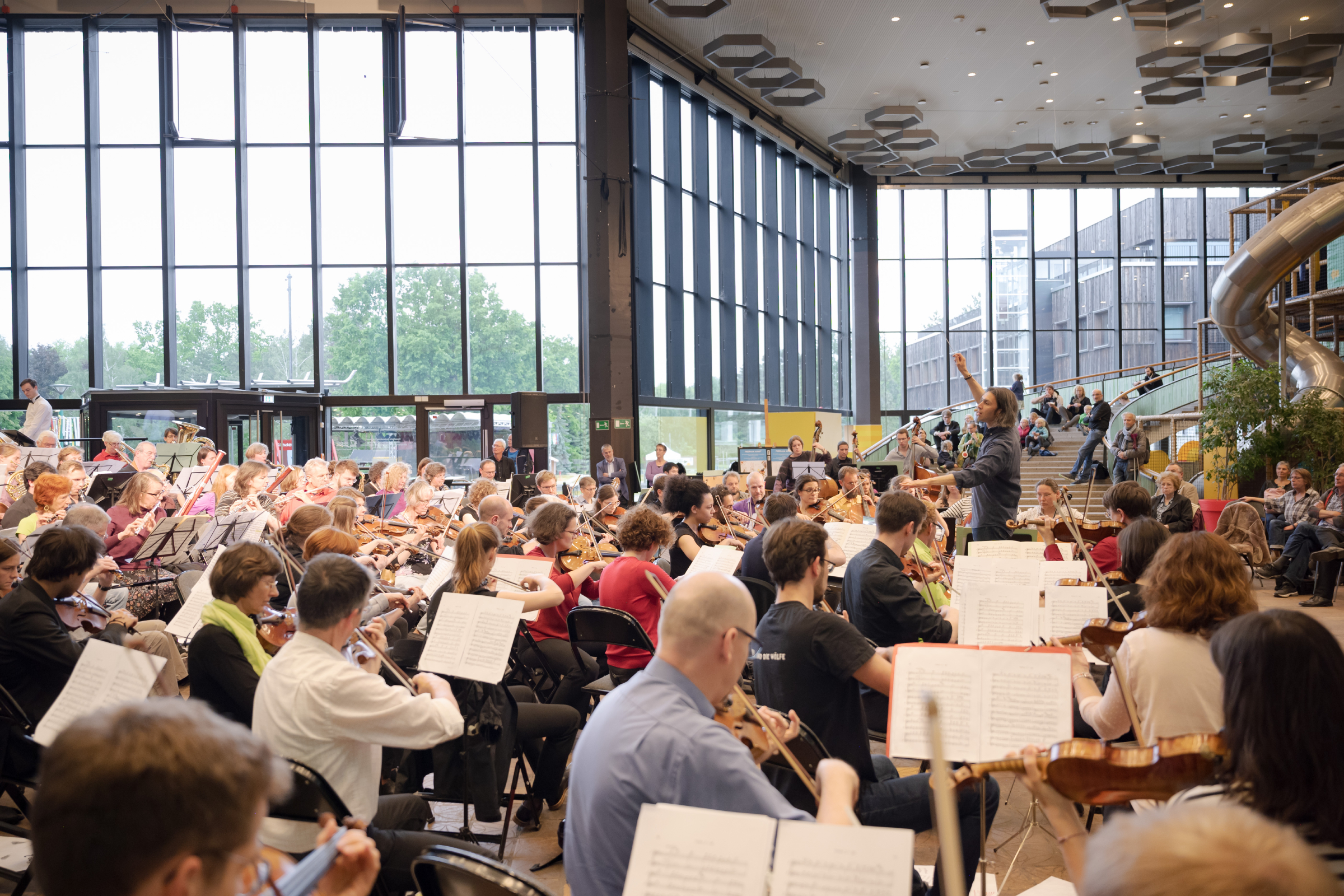 Berliner Orchestertreff In Der Landesmusikakademie Im Fez-Berlin // Himbeer