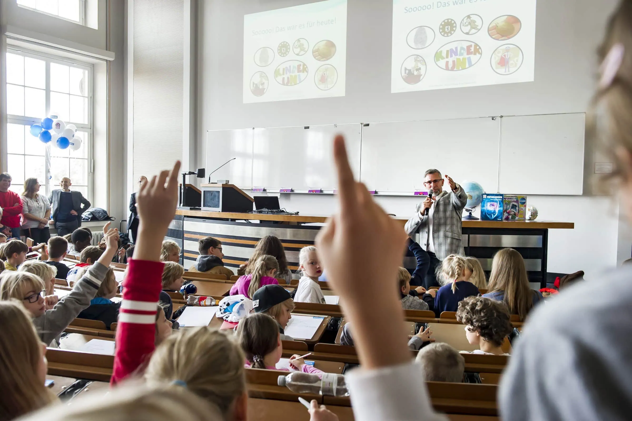 Die Kinderuni Lichtenberg Lädt In Den Hörsaal, Zweite Herbstferienwoche // Himbeer