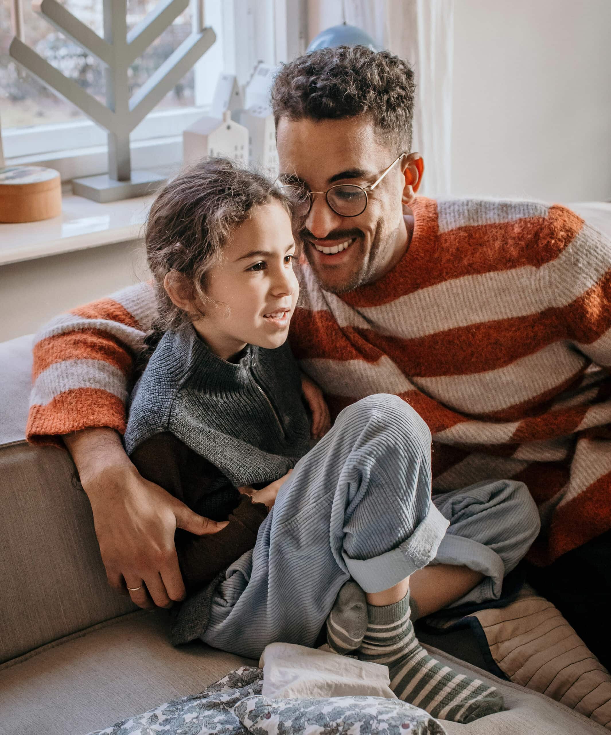 Familien und ihre Traditionen und Rituale im Advent und zu Weihnachten: Zeit gemütlich zusammen verbringen // HIMBEER