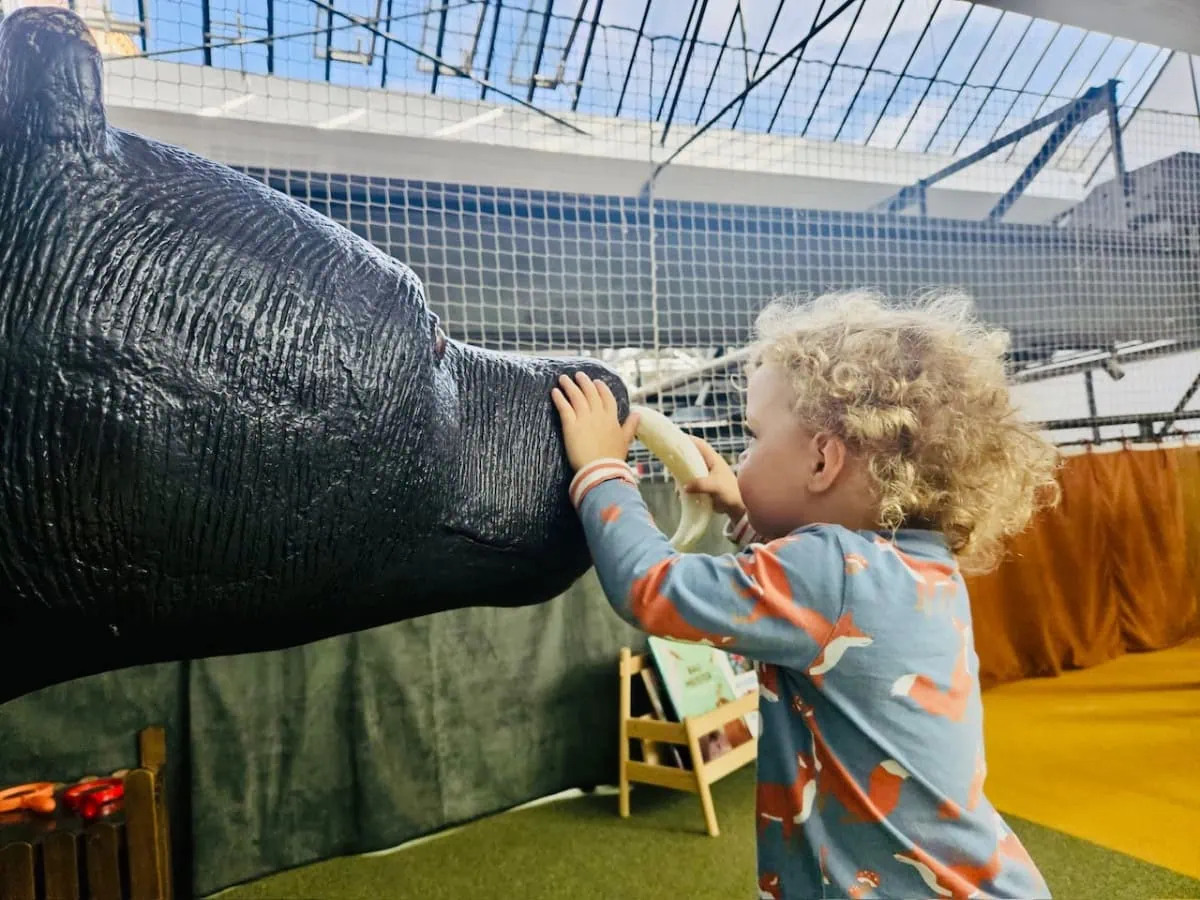 Freutag Im Labyrinth Kindermuseum Berlin // Himbeer