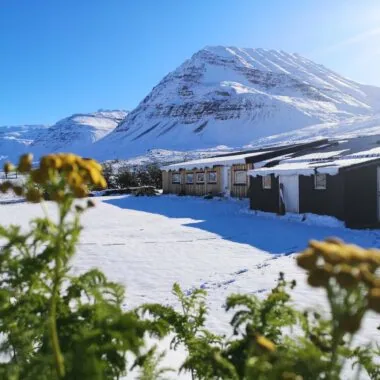 Good Travel-Tipp Für Island Mit Kindern: Skeið Vist Lodge Im Svarfaðardalur-Tal // Himbeer