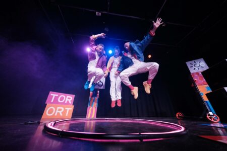 „O (Die Show)“ Im Rahmen Des Festivals „Augenblick Mal! 2025“ // Himbeer
