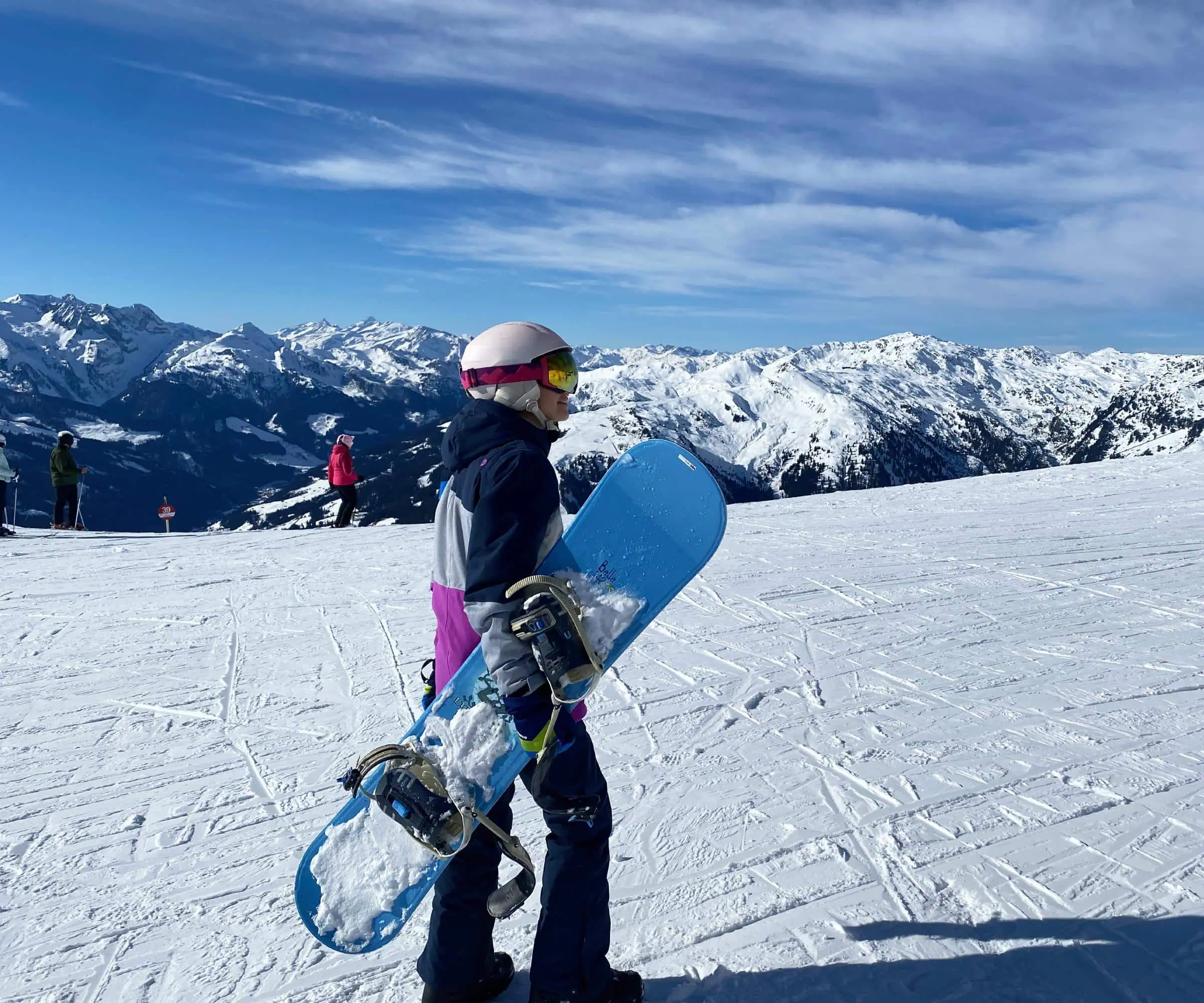 Ski-Zugreisen Mit Kindern – Autofrei In Den Winterurlaub Im Zillertal In Österreich // Himbeer