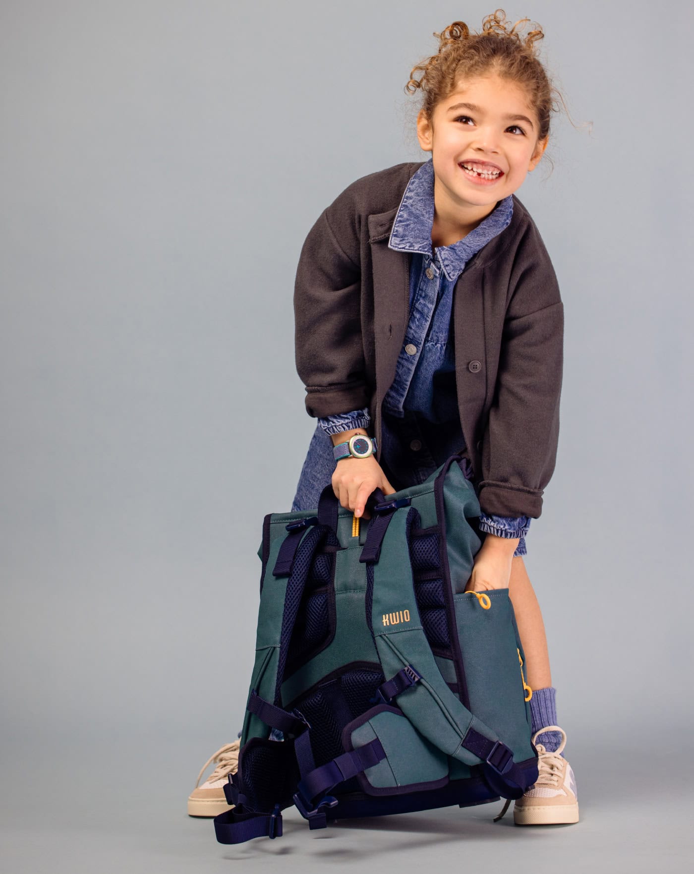 Oster-Gewinnspiel: Kwio Einschulungspaket Mit Schulrucksack Bagg, Tikk Armbanduhr Und Wecker Rring // Himbeer