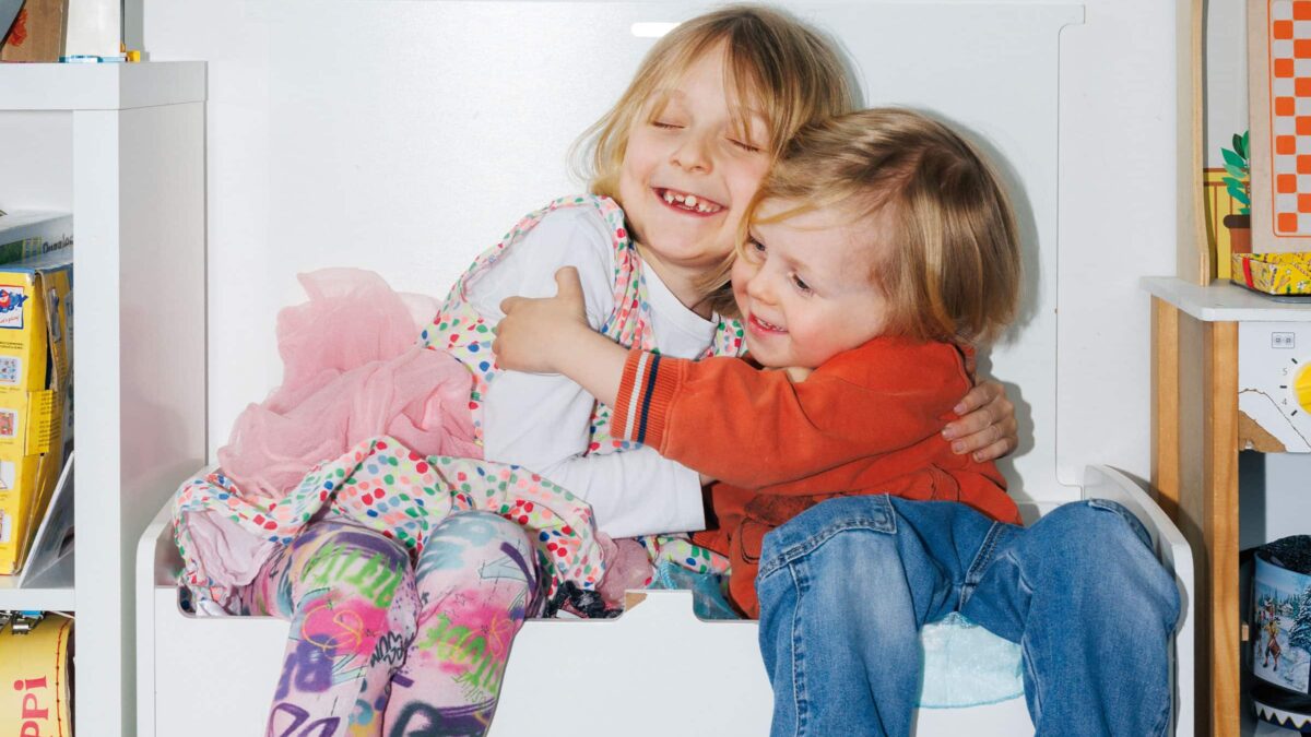 Himbeer Familienmagazin: Rivalität Und Liebe – Geschwisterbeziehungen, Henri Und Elias // Himbeer