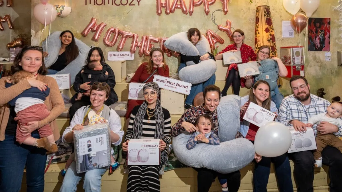Momcozy Event Muttertag 2025 // Himbeer