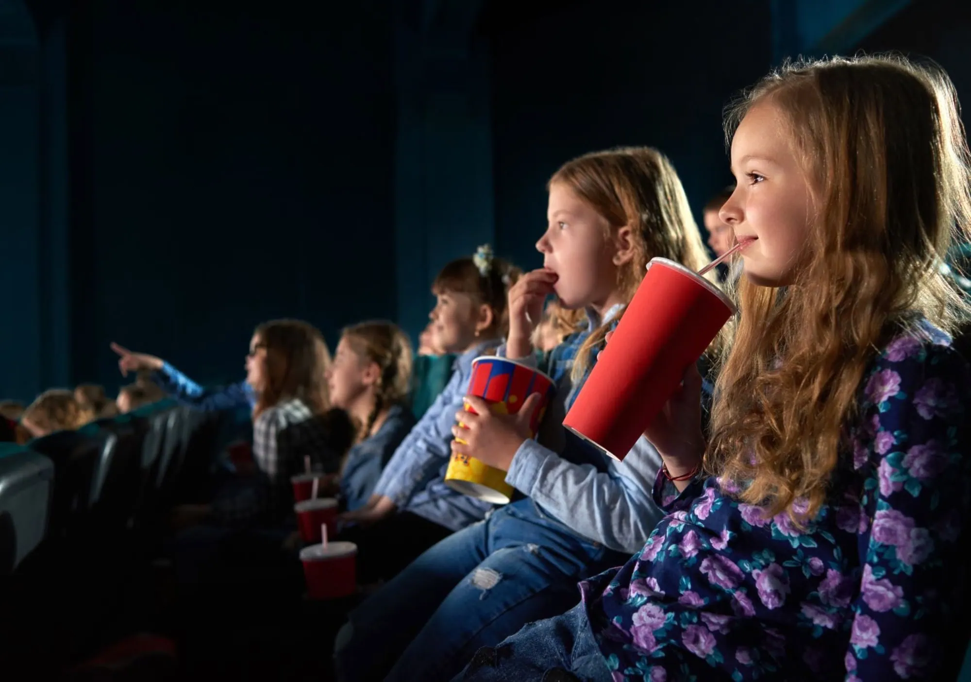 Ferien-Highlight: Super-Ferien-Pass 2025/2026 // Himbeer
