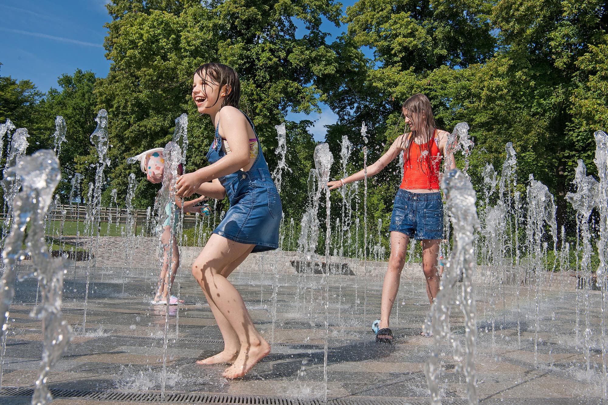 Sommerferien Im Britzer Garten Mit Wasserspielplätzen Und Audiowalk Für Kinder // Himbeer