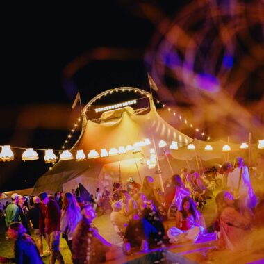 Berlin Circus Festival Auf Dem Tempelhofer Feld // Himbeer
