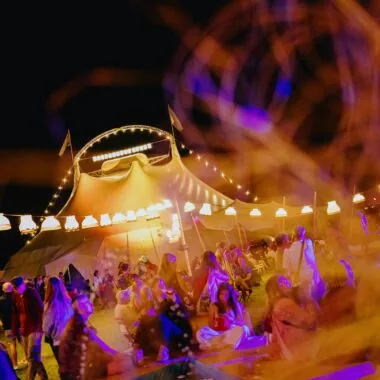 Berlin Circus Festival Auf Dem Tempelhofer Feld // Himbeer