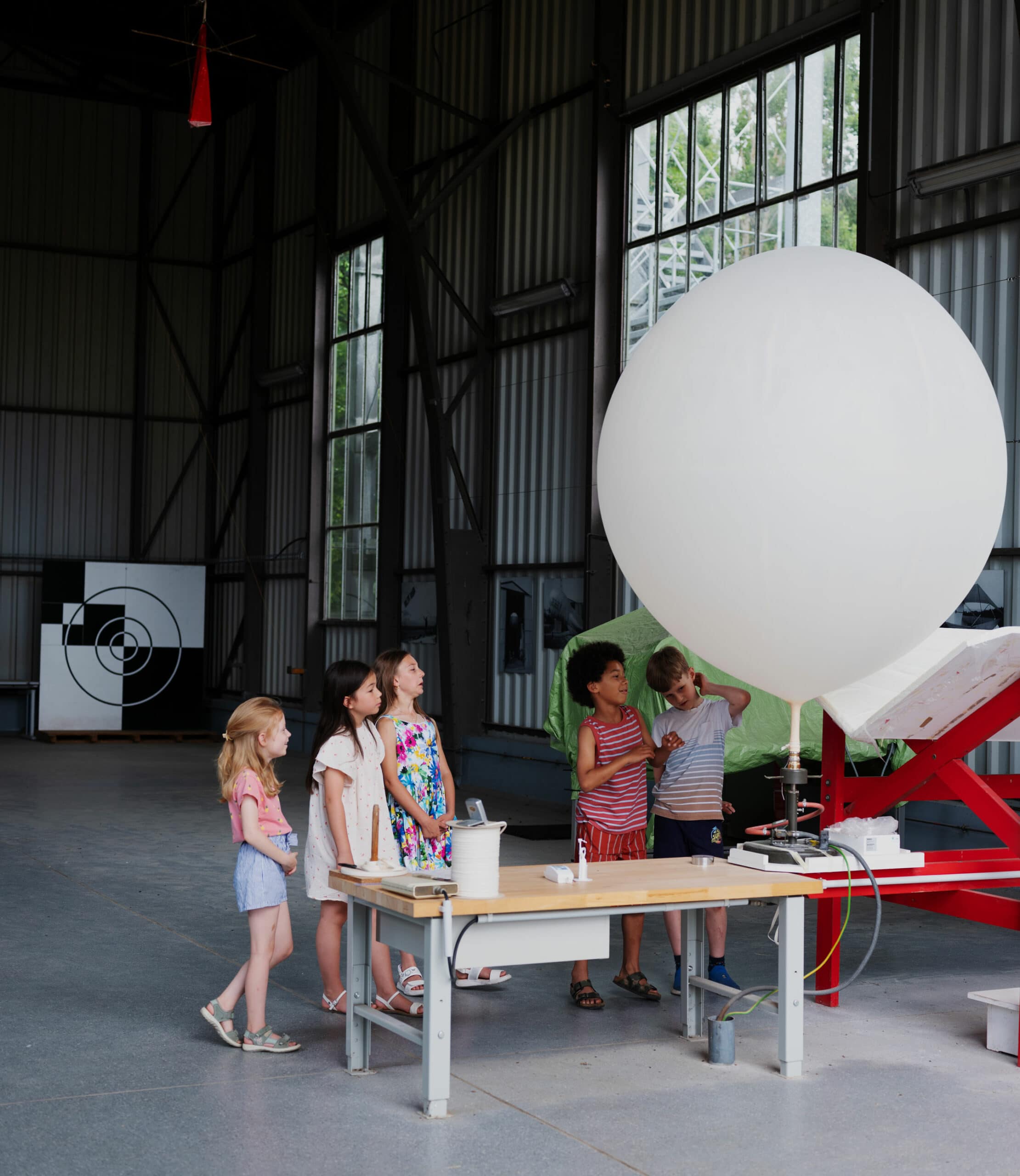 Titelgeschichte: Vom Wetter Zum Klima. Zu Besuch Im Wettermuseum // Himbeer