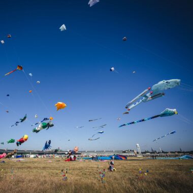 Feste Und Festivals Im September: Riesendrachen Über Dem Tempelhofer Feld // Himbeer