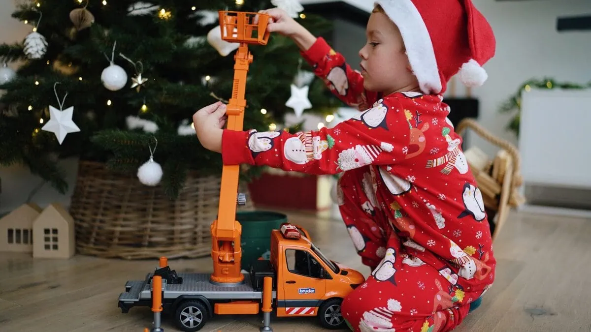 Adventskalender Mb Sprinter Arbeitsbühne Bruder Spielwaren Gewinnspiel 2025 // Himbeer