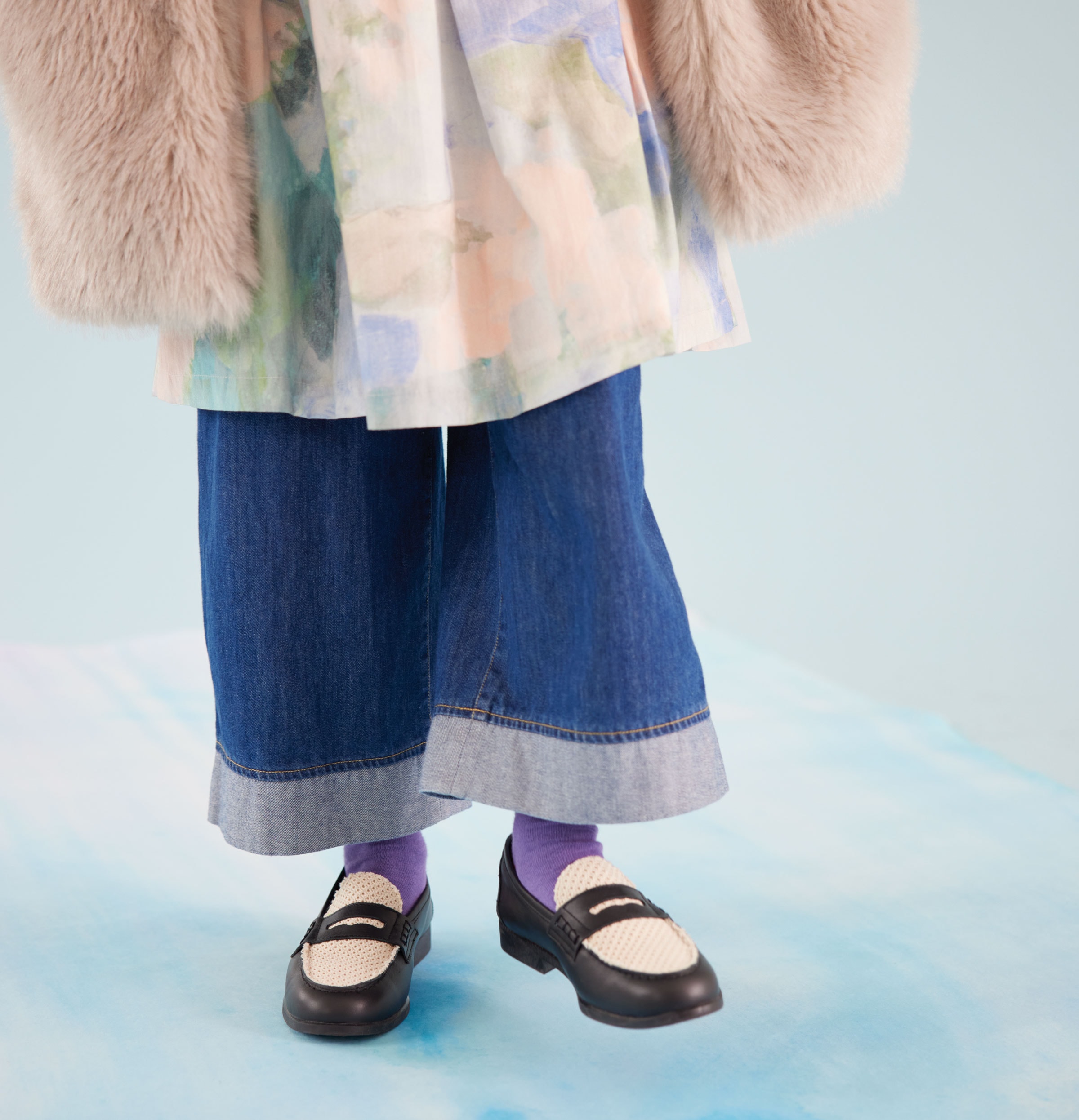 „Heiter bis wolkig“ – Kindermode: Herbstmode und Herbstmoods im HIMBEER Magazin 10-11.2025