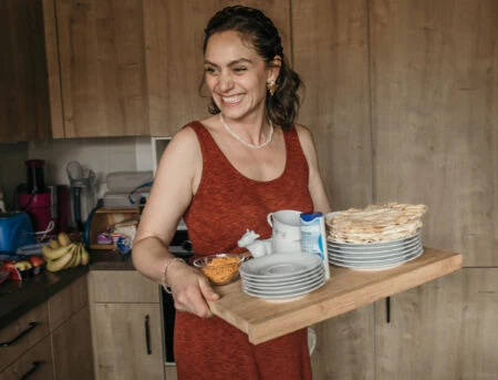 Himbeer Magazin Dezember 2025-Januar 2026: Titelgeschichte Über Die Bedeutung Der Bindung Und Nähe Zwischen Großeltern Und Enkelkindern