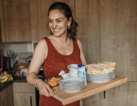 Himbeer Magazin Dezember 2025-Januar 2026: Titelgeschichte Über Die Bedeutung Der Bindung Und Nähe Zwischen Großeltern Und Enkelkindern