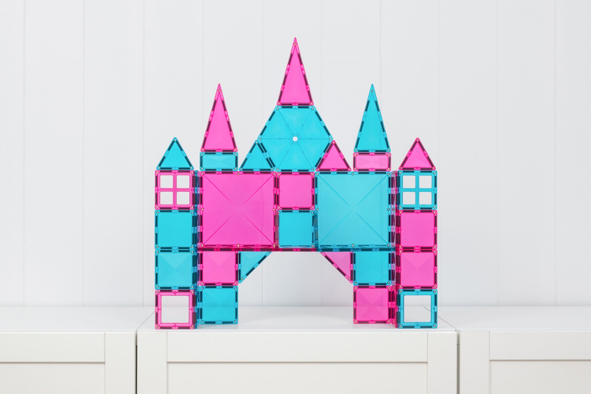 Connetix Charity Packs: Spielend Gutes Tun // Himbeer