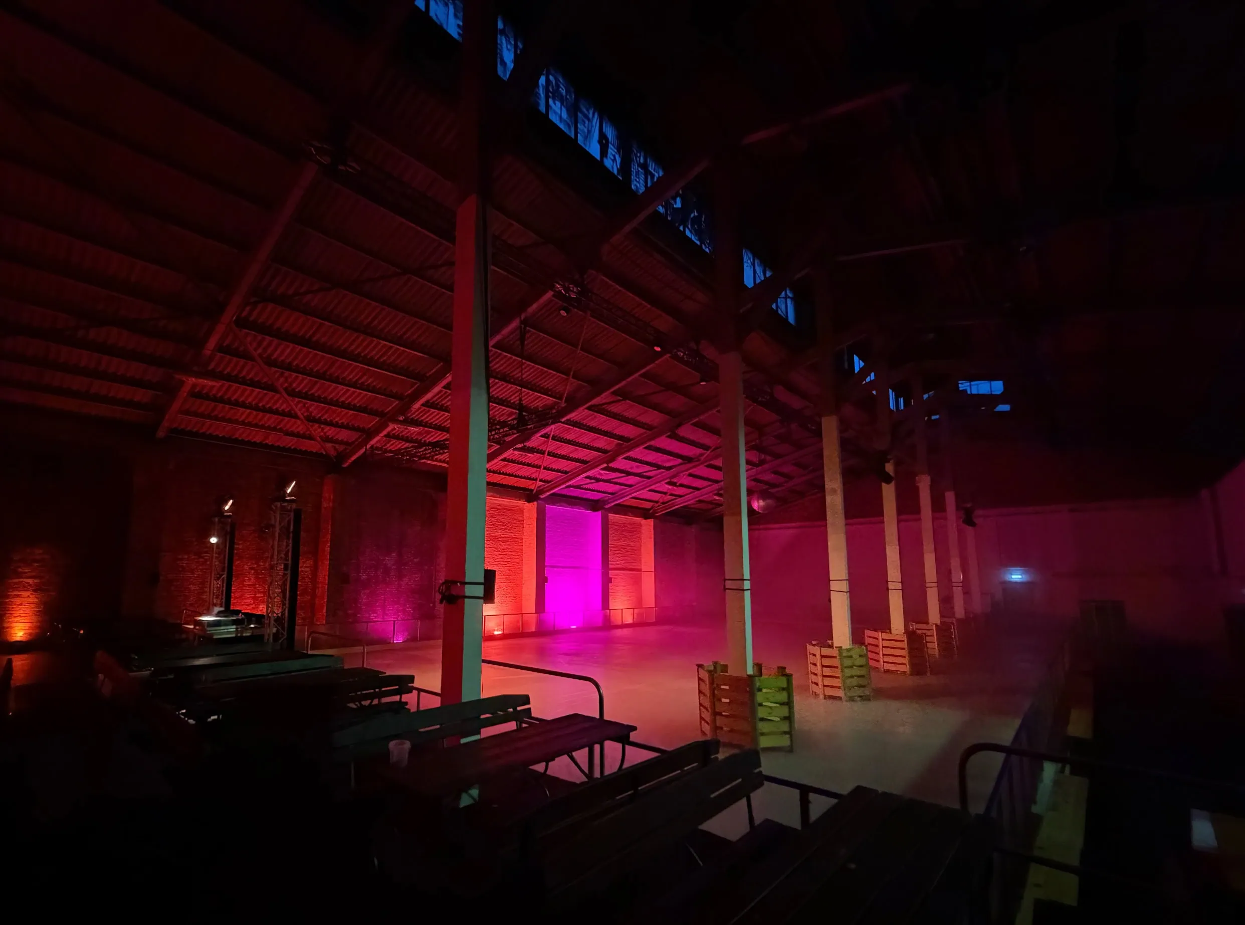 Eisbahn Im Winterquartier In Friedrichshain // Himbeer