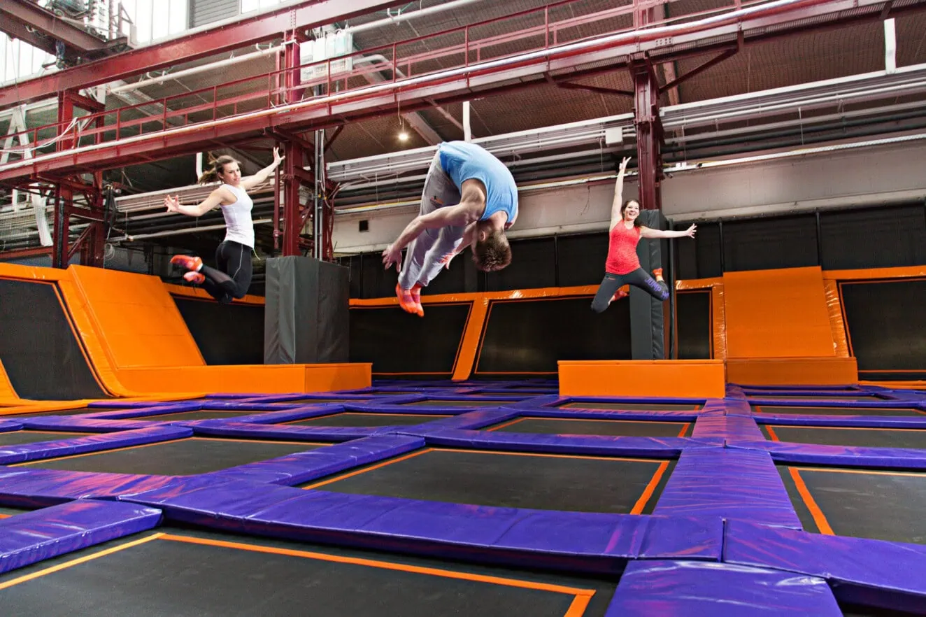 Jump House In Berlin-Reinickendorf // Himbeer