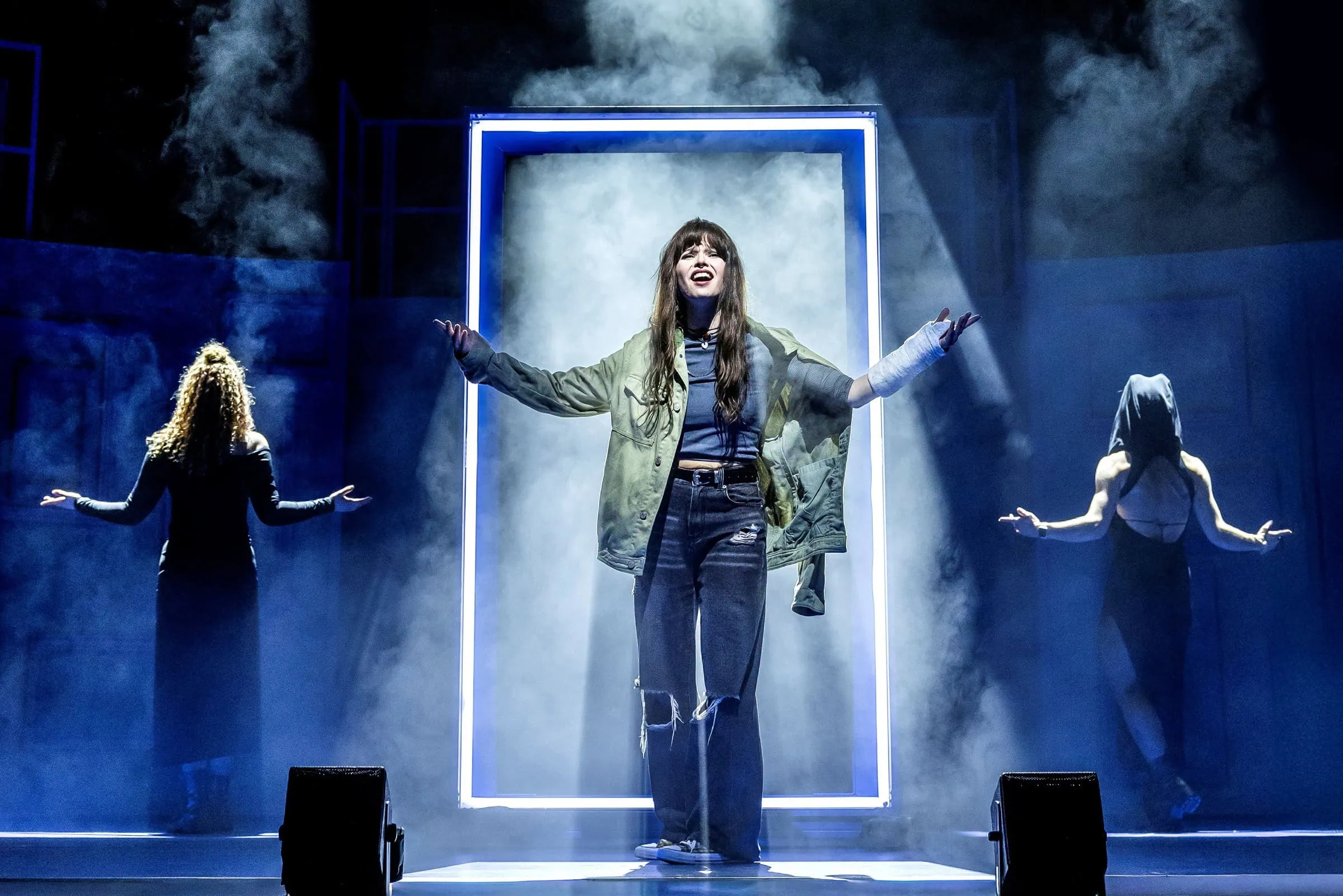 Musical „Abenteuerland“ Im Admiralspalast, Kw 05 // Himbeer