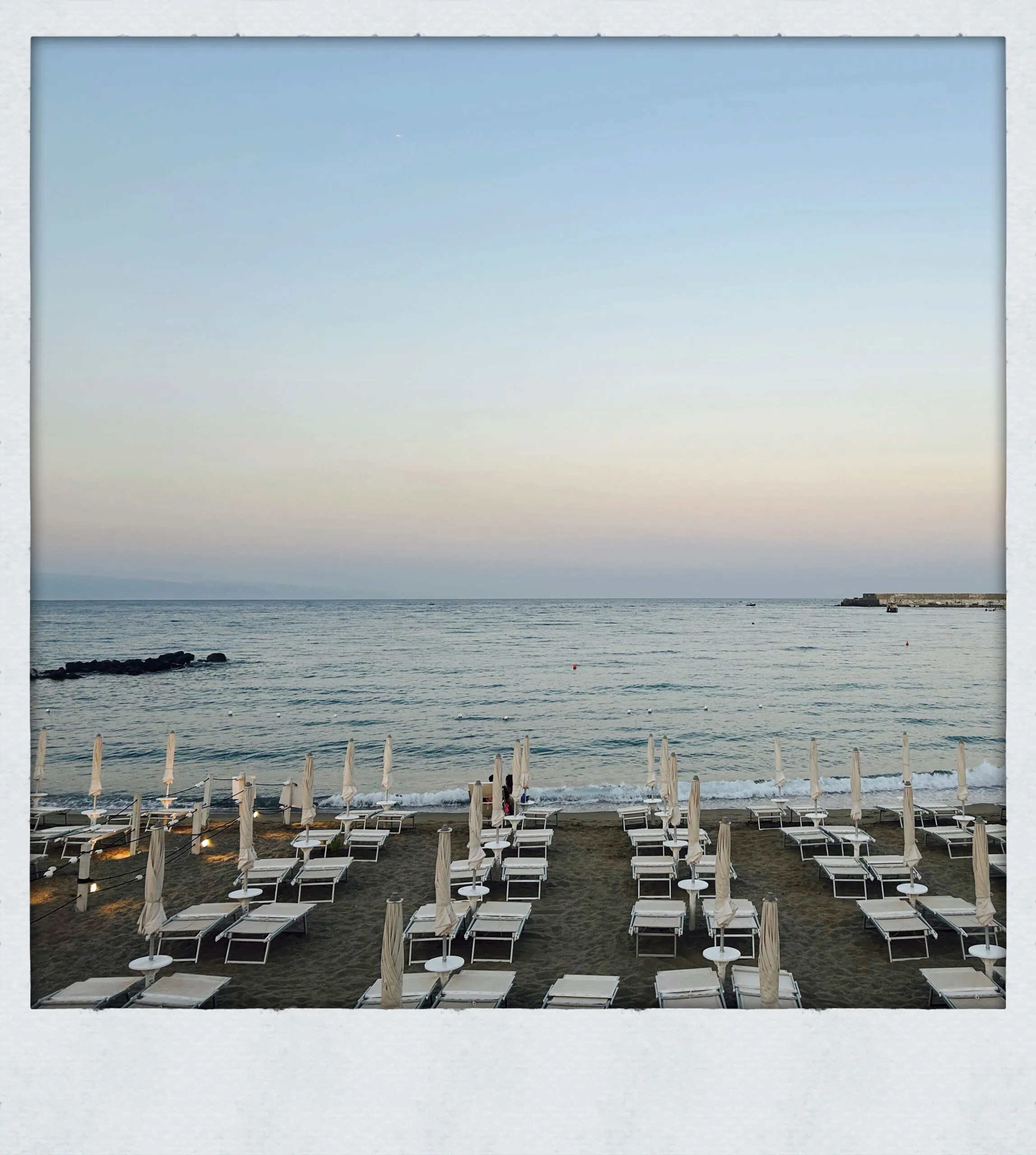 Willkommen Im Neuen Leben – Eine Familie Erzählt Vom Auswandern Nach Sizilien – Himbeer Titetgeschichte